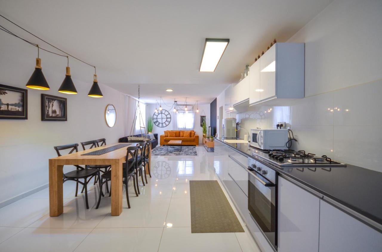Yalarent Sunny 3br *
